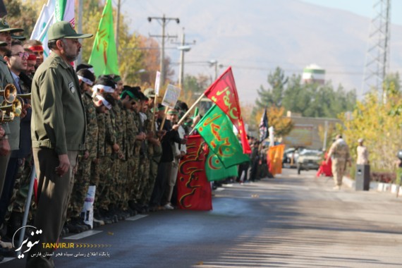 نمایش اقتدار نیروهای بسیجی سپاه شیراز در سالروز تشکیل بسیج مستضعفین