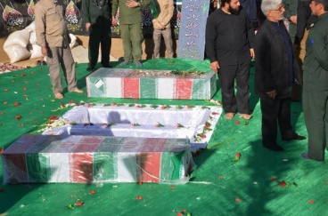 مراسم تشییع و تدفین 2 شهید گمنام در شهر رونیز به روایت تصویر