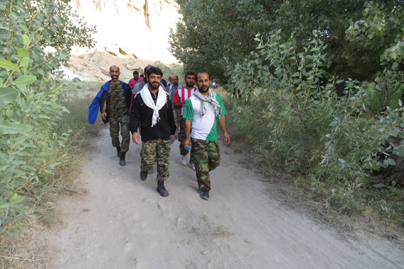 پیاده روی برد بلند کارکنان سپاه لامرد به تنگ ترمان + تصاویر