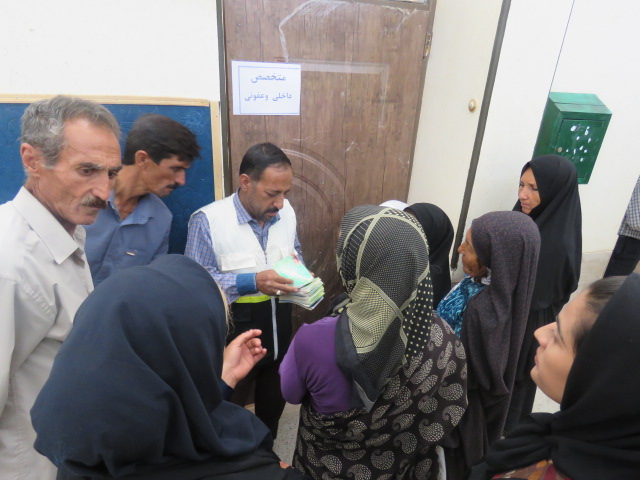 راه اندازی بیمارستان صحرایی در یکی از روستاهای محروم شهرستان فسا
