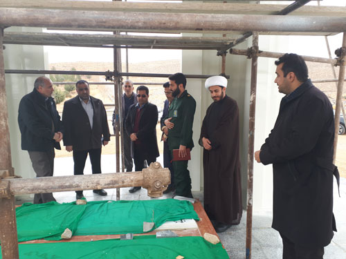 نماینده آیت الله کاشانی از المان شهدای گمنام قادرآباد بازدید نمودند