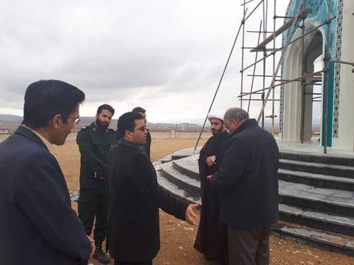 نماینده آیت الله کاشانی از المان شهدای گمنام قادرآباد بازدید نمودند
