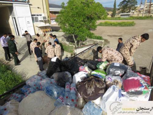 ارسال اولین محموله کمک های بسیجیان شهرستان ارسنجان به مناطق سیل زده