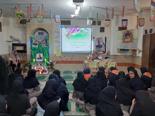 جشن میلاد حضرت زهرا(س) در مدارس شهید بهنام محمدی حوزه مقاومت بسیج دانش آموزی 4 محدثه