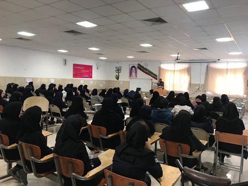 برگزاری نشست روشنگری دانش آموزان رأی اولی در آستانه انتخابات مجلس شورای اسلامی شهر