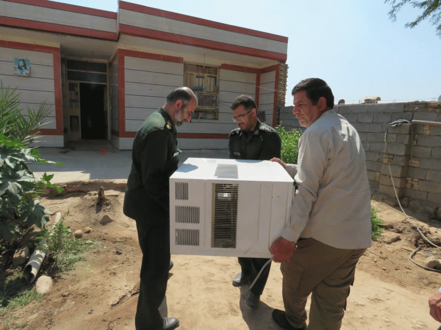 کمک ۲۰۰میلیون ریالی خیّرین لامرد به مردم محروم روستای عیله خوزستان