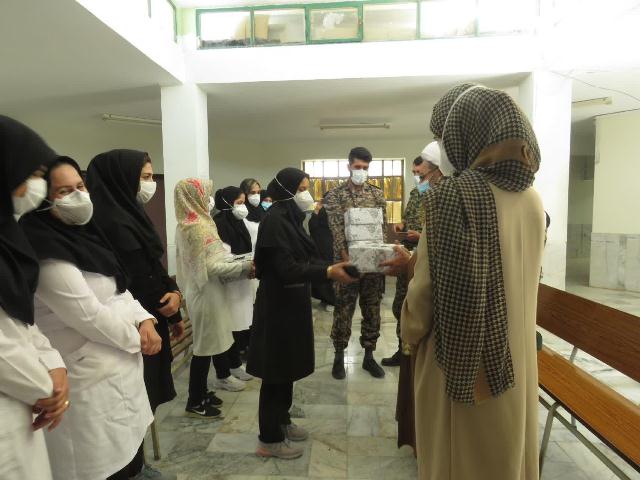 قدردانی از کادر درمان درمانگاه شهرمبارک آباد