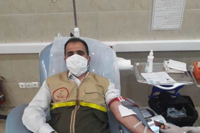 اهداء خون بسیجیان جامعه پزشکی فارس